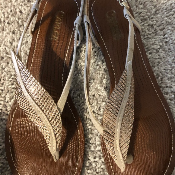 carlos santana gold leaf sandals